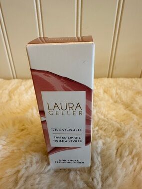 Laura Geller Tinted Lip Oil - Finish line Sheer Gloss
